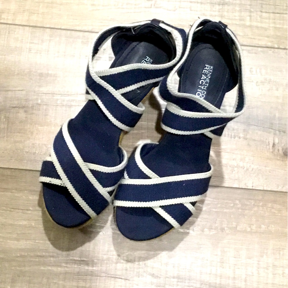Kenneth Cole Reaction wedge espadrilles, size 6.5, navy blue